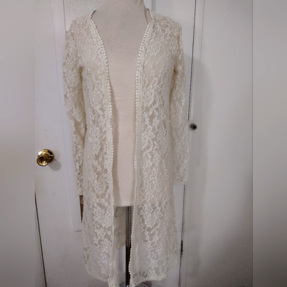White lace cardigan